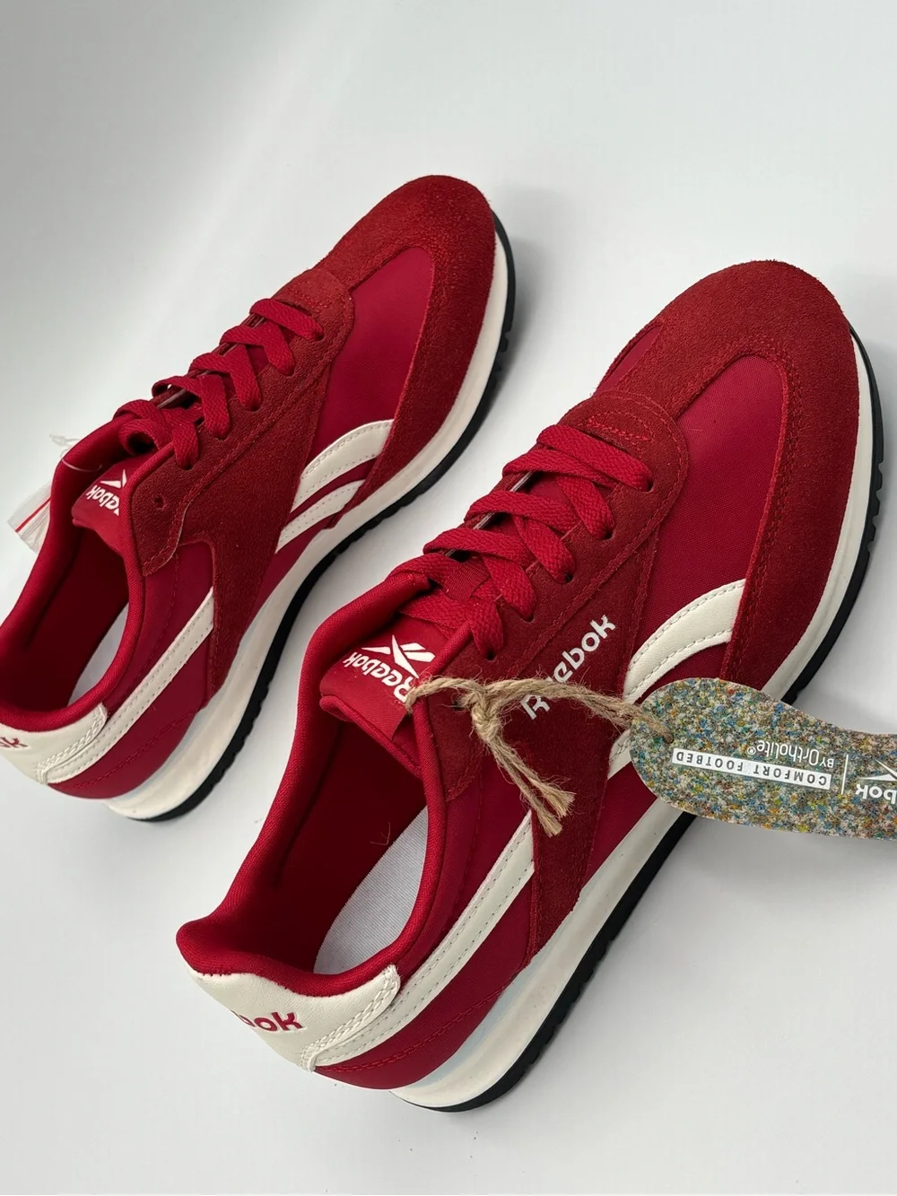 Reebok Women’s Red Suede Nylon Retro Sneakers OrthoLite Size 7 New